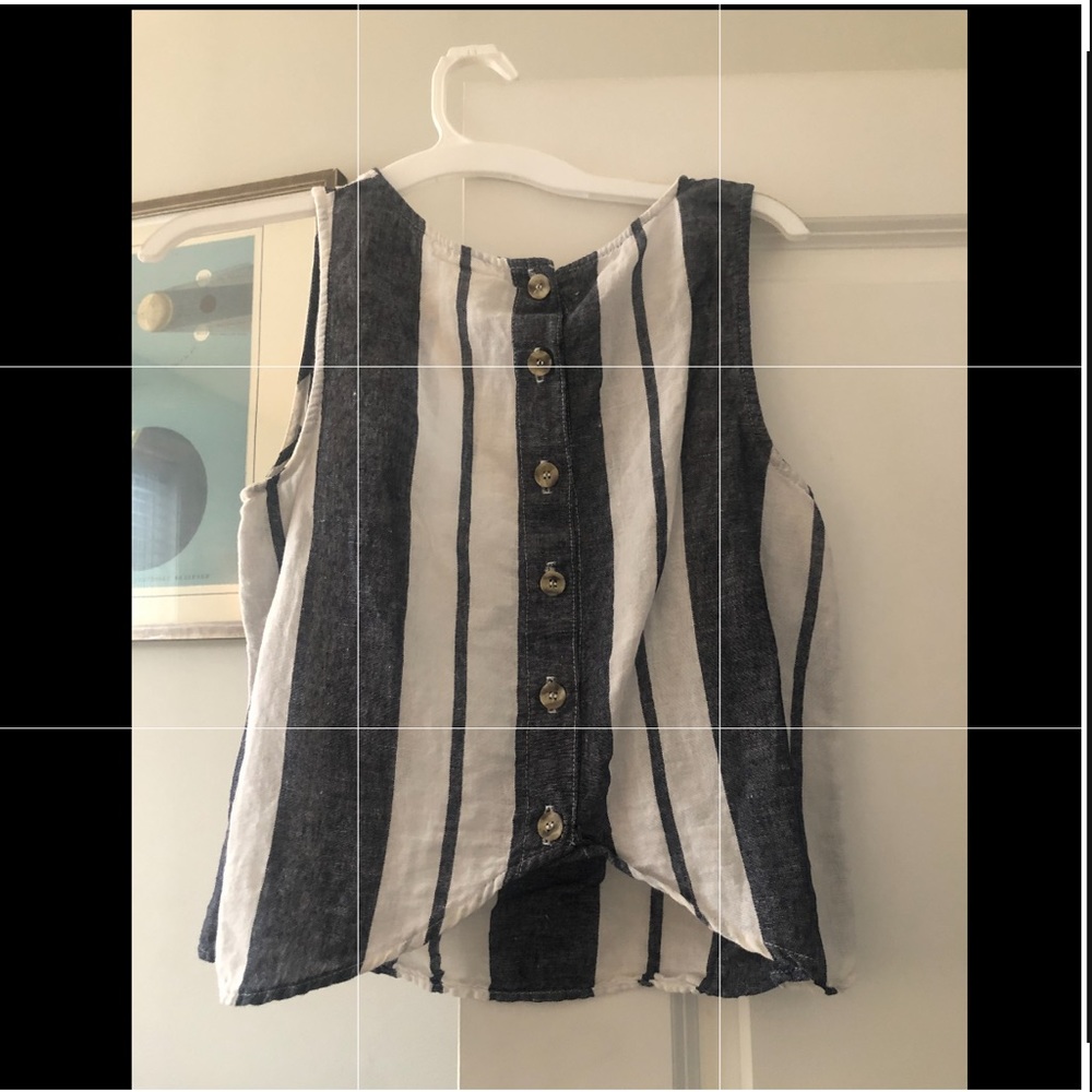 Anthropologie Maeve linen tank w buttons on back